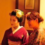 結婚式、ご披露宴、パーティー、カジュアルウエディング、入学式、卒業式など様々なフォーマルシーンにLojeオリジナルブランド着物は唯一京都にここだけです。ひと際美しく品格があり可愛さやレトロモダン、粋さを演出。素材は上質日本製シルク100％。