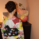 結婚式、ご披露宴、パーティー、カジュアルウエディング、入学式、卒業式など様々なフォーマルシーンにLojeオリジナルブランド着物は唯一京都にここだけです。ひと際美しく品格があり可愛さやレトロモダン、粋さを演出。素材は上質日本製シルク100％