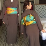 シックな着物の色合いにモダンな配色柄の帯 帯〆もアクセントになってとてもお似合いです